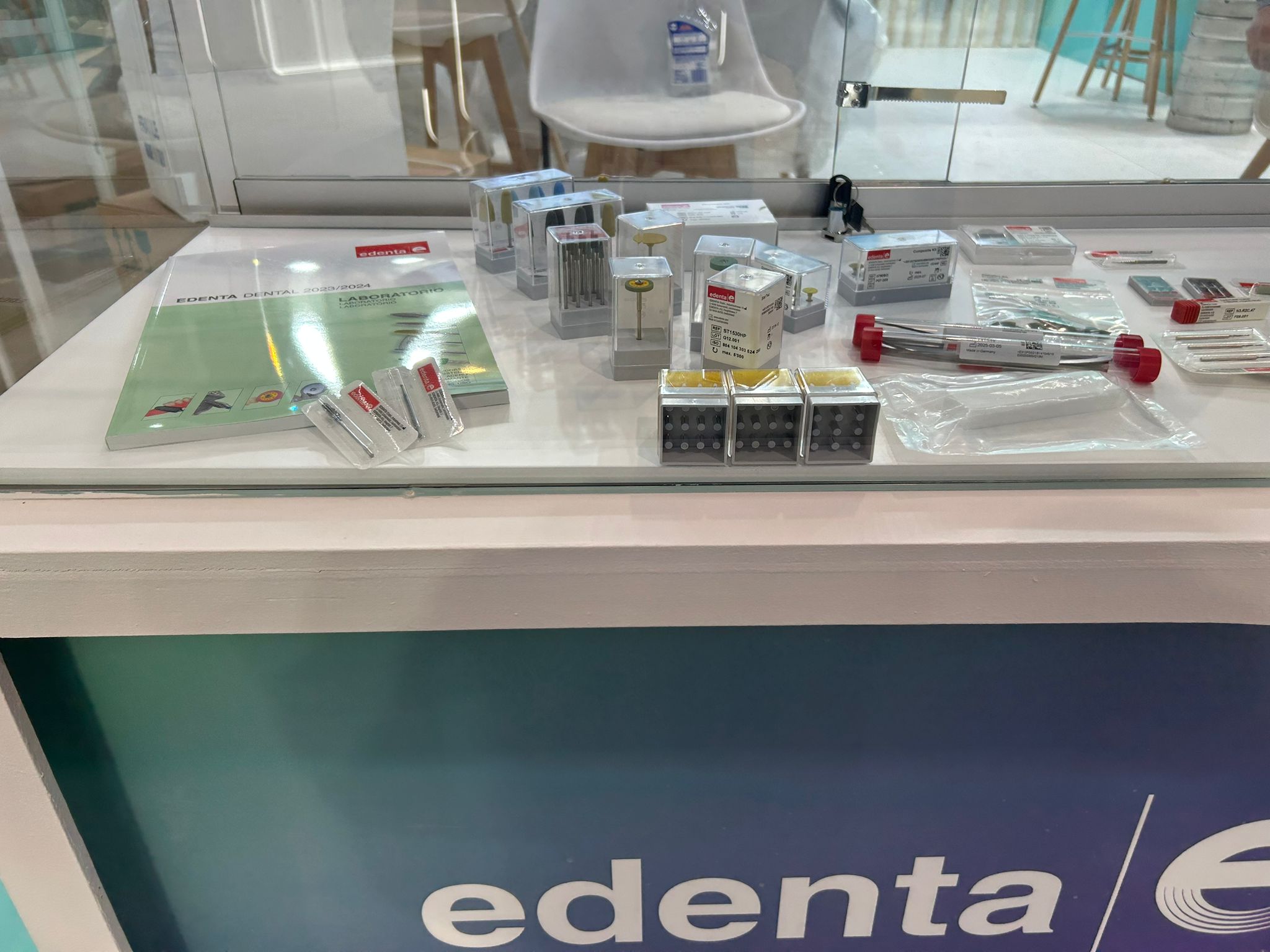 edenta edenta