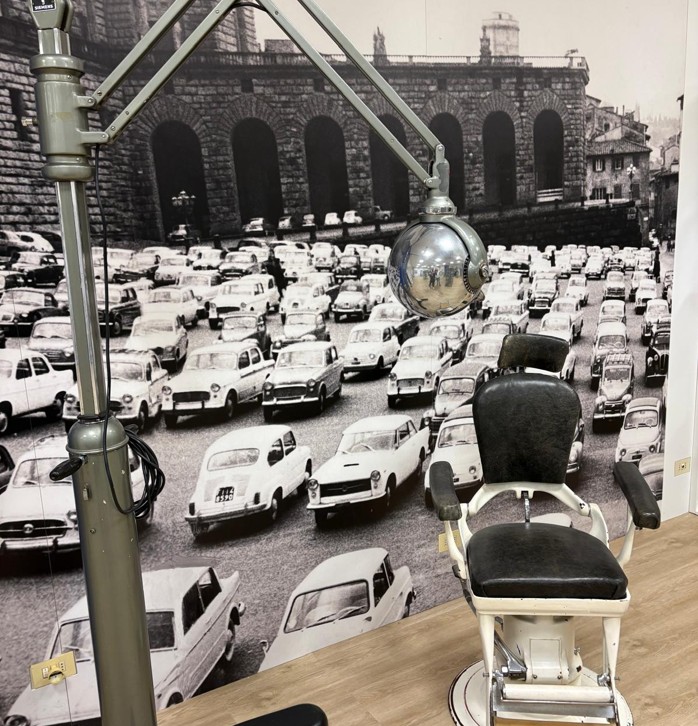 Sillón de dentista en el museo de Leone
